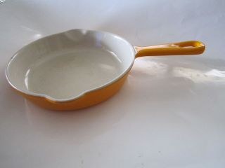 Le Creuset Skillet frying pan Mustard Yellow Cast Iron Enamelware 7 
