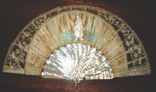   FAN EVENTAIL OLD MOTHER OF PEARL LACE AND SILK HAND PAINTED HAND FAN