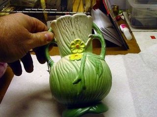 SMALL GREEN VASE ANTIQUE WELLER VASE   VERY NICE, MADE IN THE USA 