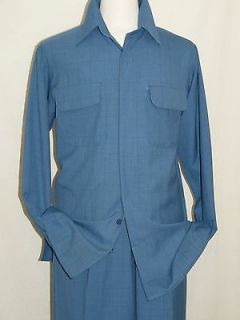   Two piece walking leisure suit Matching shirt and pants by inserch