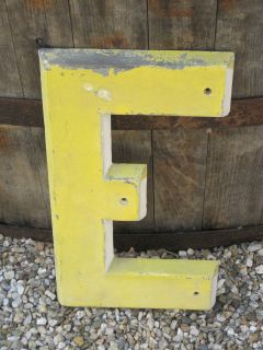   VINTAGE FRENCH CHIPPY PAINT LARGE MOULDED LETTER E FROM SHOP SIGN
