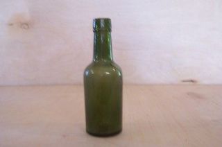 vintage wine bottle in Bottles & Insulators