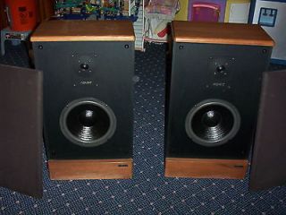 ADVENT LEGACY ll Speakers, Good condition, Local Pick up. New Goldwood 