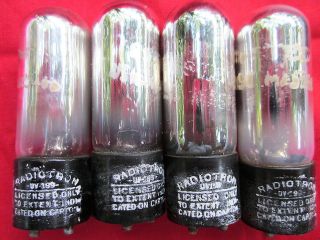 Radio / Amplifier tubes ONE Vintage Radiotron UV 199 tube