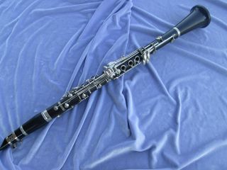 BOOSEY & HAWKES STRATFORD B flat CLARINET 1973 serviced ready to PLAY