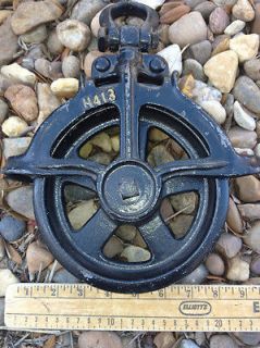 Antique Black Pulley Cast Iron old American picker