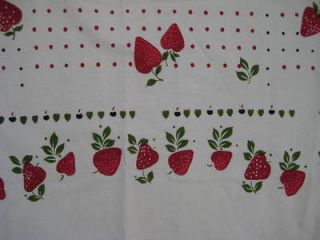 Vintage Style STRAWBERRY Fruit Cotton Twin Sheet / Tablecloth 75 x 81 