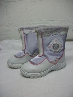 used white winter boots in Girls Shoes