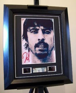 DAVE GROHL FOO FIGHTERS NIRVANA SIGNED MEMORABILIA WOW!