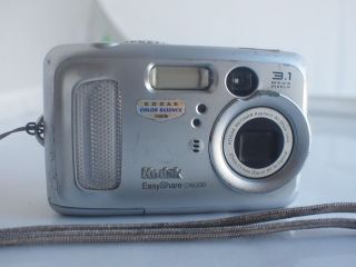   EASYSHARE CX6330 3.1 MP Digital Camera   Silver AS IS, parts/repair