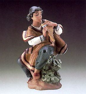 Lladro Andean Flute Player #01012174   Mint condition