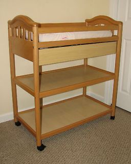 BABY CHANGING TABLE NICE CONDITION~LOCA​L PICKUP ONLY~ACTON, MASS~