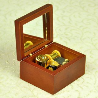Pretty Wind up Music Box from Sankyo Musical Movement play Fur Elise