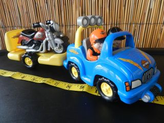 HARLEY DAVIDSON PRETEND TOY~ PLAY CAR, MOTORCYCLE, TRAILER & 2 FIGURES 