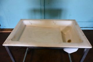 HEAVY DUTY COMMERCIAL BELSHAW BROS. INC. DONUT GLAZING TABLE/CART