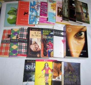 Nice lot of 20 TEEN CHAPTER BOOKS   Great authors and selection 