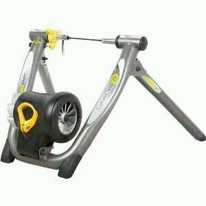 Cycleops jetfluid pro trainer with block