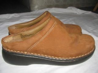 Bjorndal Tan Suede mules clogs shoes Black Leather WOMENS USA 