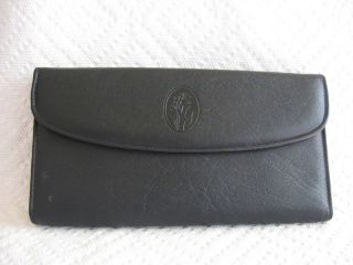 Ladies Wexford by Buxton black leather organizer clutch wallet approx 