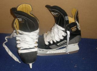 New Bauer Supreme 5000 jr ice hockey skates size 1.5 EE