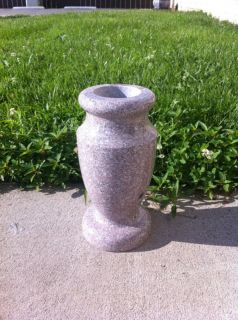 High Quality Solid Rose Granite Monument/Headstone/Gravestone Vase 12 