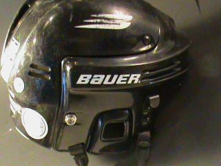kids hockey helmet in Helmets