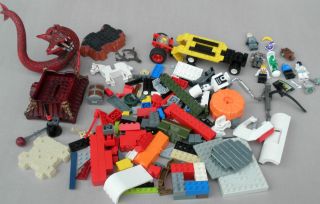 LEGO Mixed LOT w Mega Bloks MINI FIGS Blocks Dragon Plates Alien 