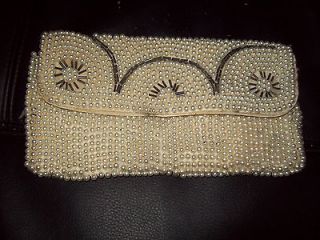 Vintage Womens Pearl Beaded Evening Purse/Clutch/E​nvelope Handbag