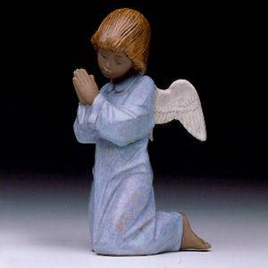 Lladro Nao Figurine 2011161 Daily Prayers, Angel