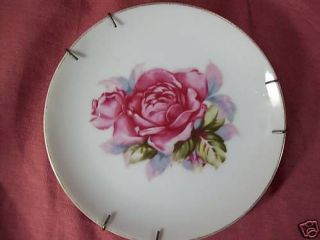 Arn Art Decorative Plate~Pink Roses Design~Hanger~​Nice