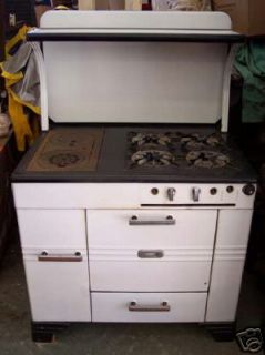 antique gas stove in Major Appliances