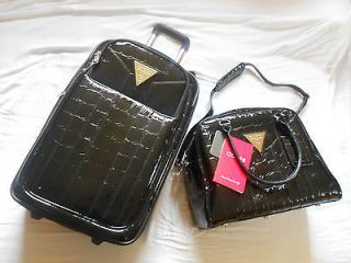 GUESS FOLDING/HANGIN​G TRAVEL LUGGAGE. Black, Large. Very Nice. Lots 