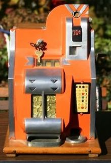 1936   1947 Mills 10 cent QT Slot Machine