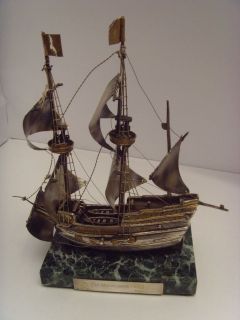 EXCEPTIONAL DETAIL SILVER MODEL OF HMS BEAGLE SHIP 1831