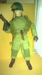 ww2 101st action figures in Military & Adventure