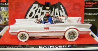   iWheels The Bat Mobile ho slot car 4 gear Auto World afx Batman Robin