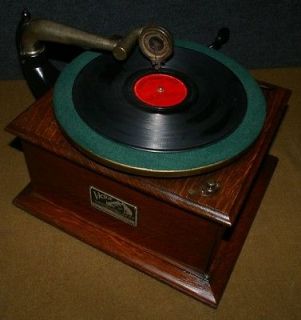 ANTIQUE PHONOGRAPH RECORD PLAYER   VICTOR TALKING MACHINE CO. VV IV 
