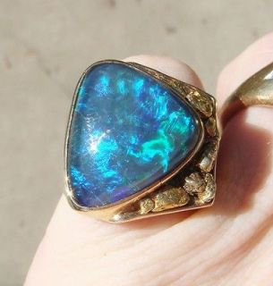  MENS LARGE FLASHY BLACK OPAL TRIPLET GOLD NUGGET PINKY RING AWESOME