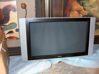 PHILLIPS 50 IN HD PLASMA TV $189 with brackets