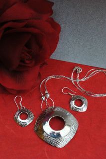   STERLING SILVER 925 SQUARE HOOP CARVED NECKLACE PENDANT & EARRINGS SET