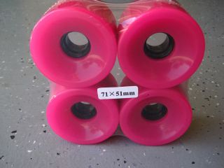 hot pink hot wheel in Skateboarding & Longboarding
