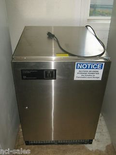    Lab Equipment  Heating & Cooling  Freezers & Fridges