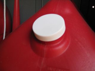 10 New Replacement Blitz Gas Cap can lid top 2 5 gallon gal jug spout 