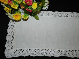 beautifully antique, finely woven linen with handmade lace 38 ”/10 
