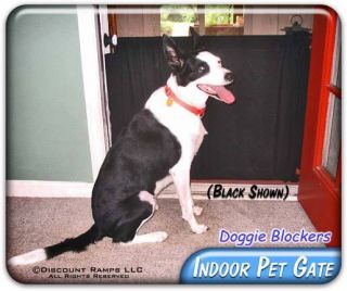 NEW INDOOR CANVAS DOG SAFETY GATE UNIVERSAL PET BARRIER (DB 07737 BLK)