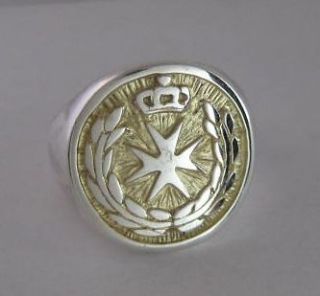 Solid silver ring   Royal Order of Malta  2312 R