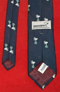 1958 UNITED CHARLES SCHULZ PEANUTS MENS EMBROIDERED SNOOPY 3 NECK TIE 