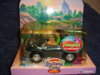 THE CHEVRON CARS DISNEYLAND AUTOPIA DUSTY BRAND NEW IN PACKAGE L@@k