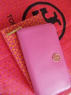 tory burch pink wallet in Clothing, Shoes & Accessories