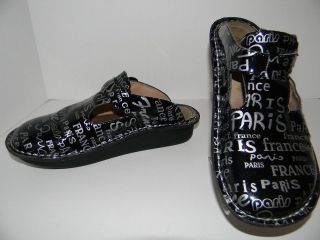 Alegria PG Lite Don 519 Paris Print Black Patent Leather Clogs Shoes 